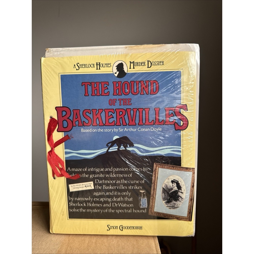 Sealed THE HOUND OF THE BASKERVILLES MURDER DOSSIER Arthur Conan‎ Doyle & Simon